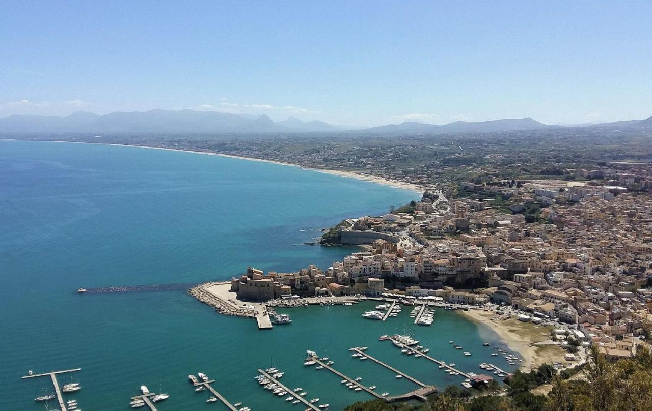 Casa Le Nereidi Apartment Castellammare del Golfo Bagian luar foto