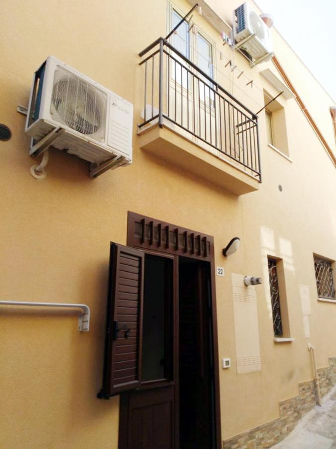 Casa Le Nereidi Apartment Castellammare del Golfo Bagian luar foto